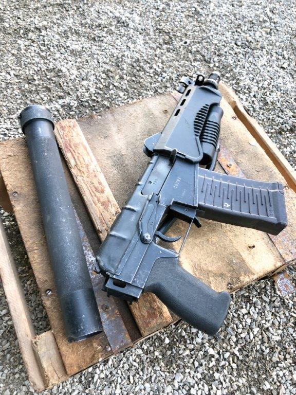 The 9x39mm SR-3 Vikhr: Russian Compact Assault Rifle Easily Handles Subsonic Ammunition