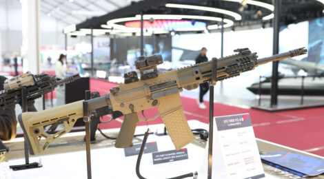 SNT Motiv Presents K13 Carbine at Seoul ADEX 2023